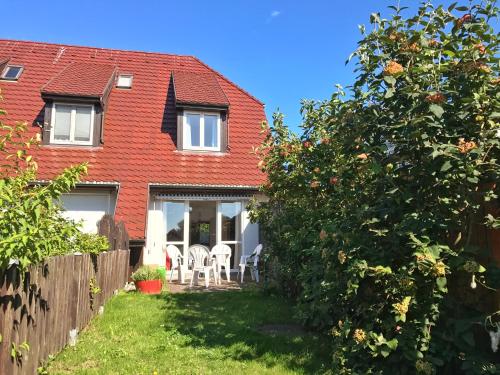 Ferienhaus Captain Hook - carbon neutral hotel in Unknown City