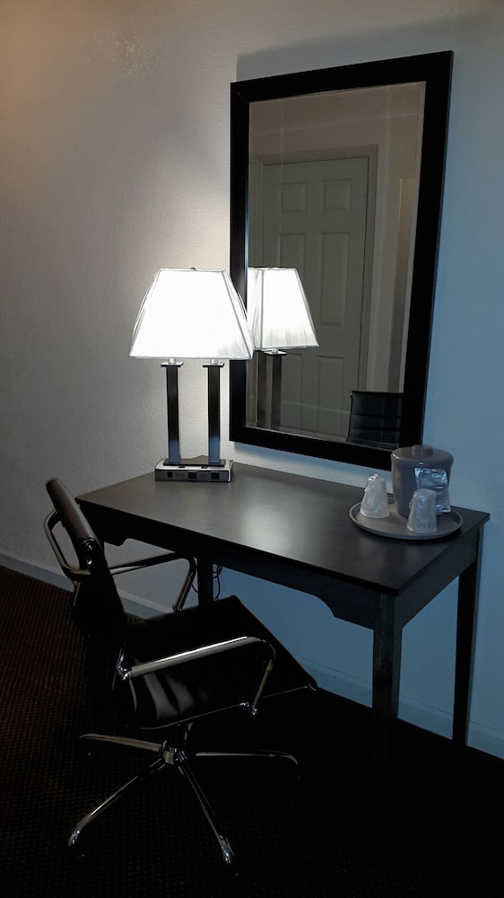 Mountain Valley Inn Dillard - photo 23