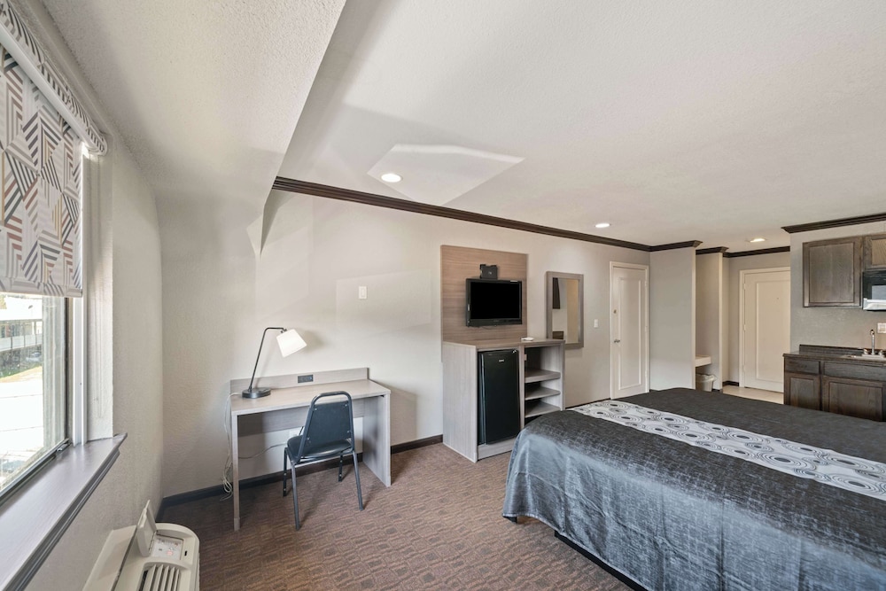 Americas Best Value Inn & Suites Brenham - photo 25