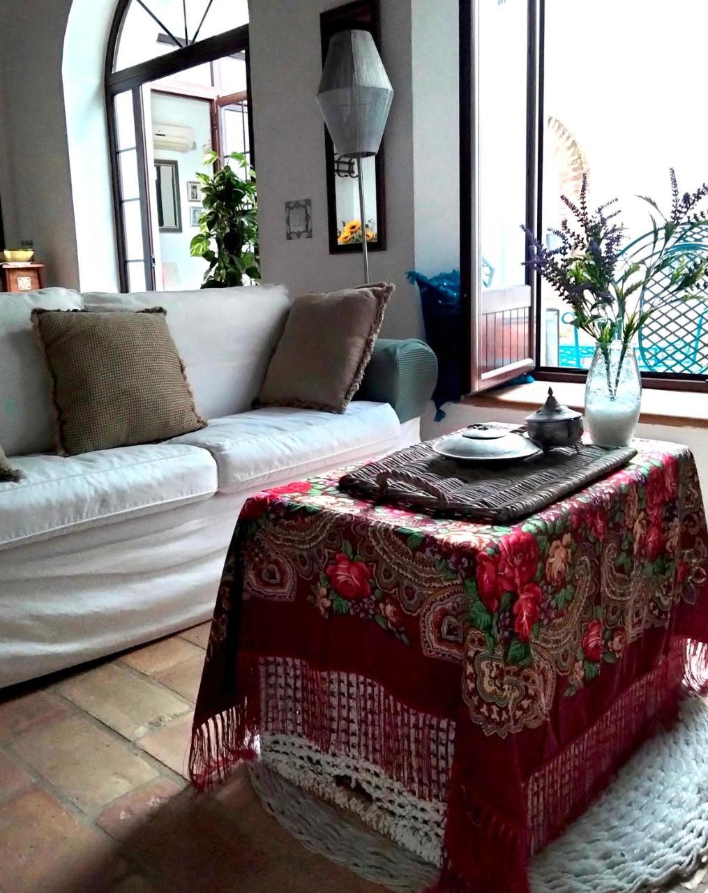 La Casa de Reyes — 4-Star Luxury Hotel in Penaflor, Spain