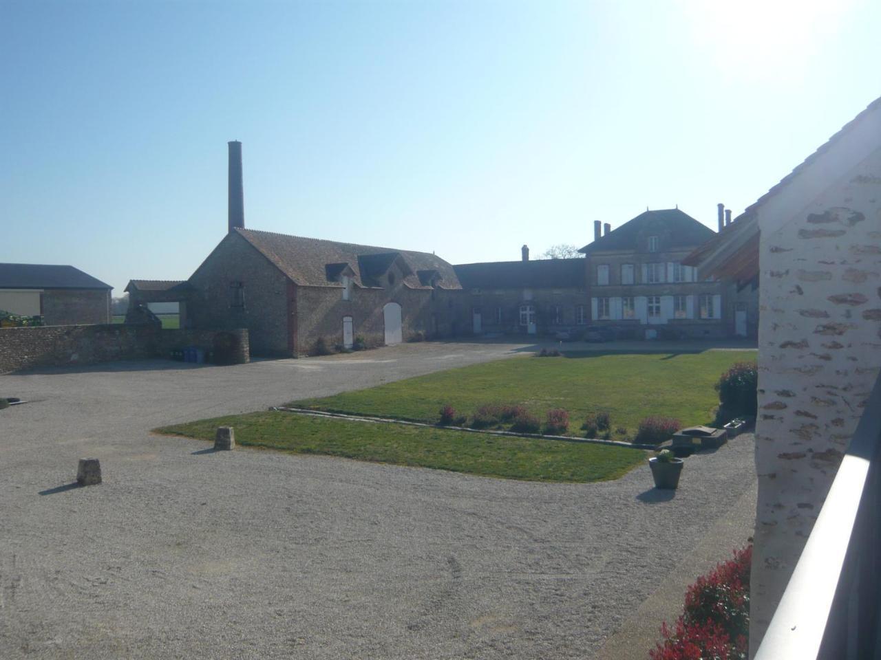 La Ferme de Presles — hotel in Maurepas