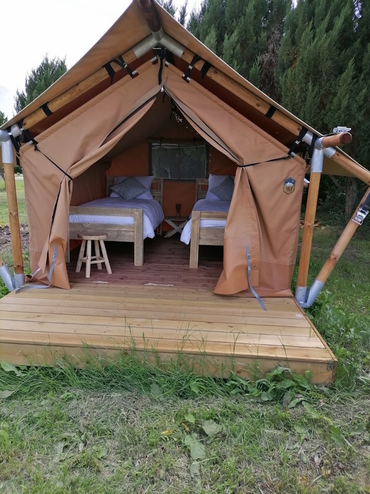 Ferme du Caroire — hotel in Azay-Le-Ferron