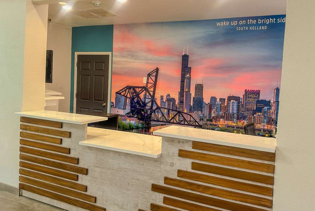 La Quinta Inn & Suites by Wyndham South Holland - photo 11