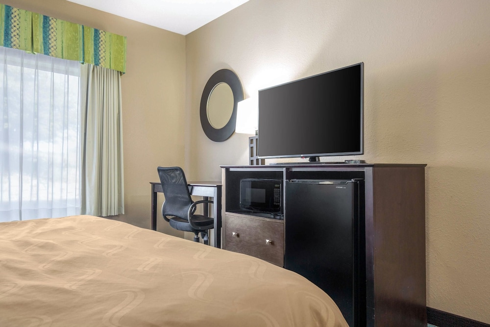 Quality Inn & Suites Arnold St Louis - photo 25