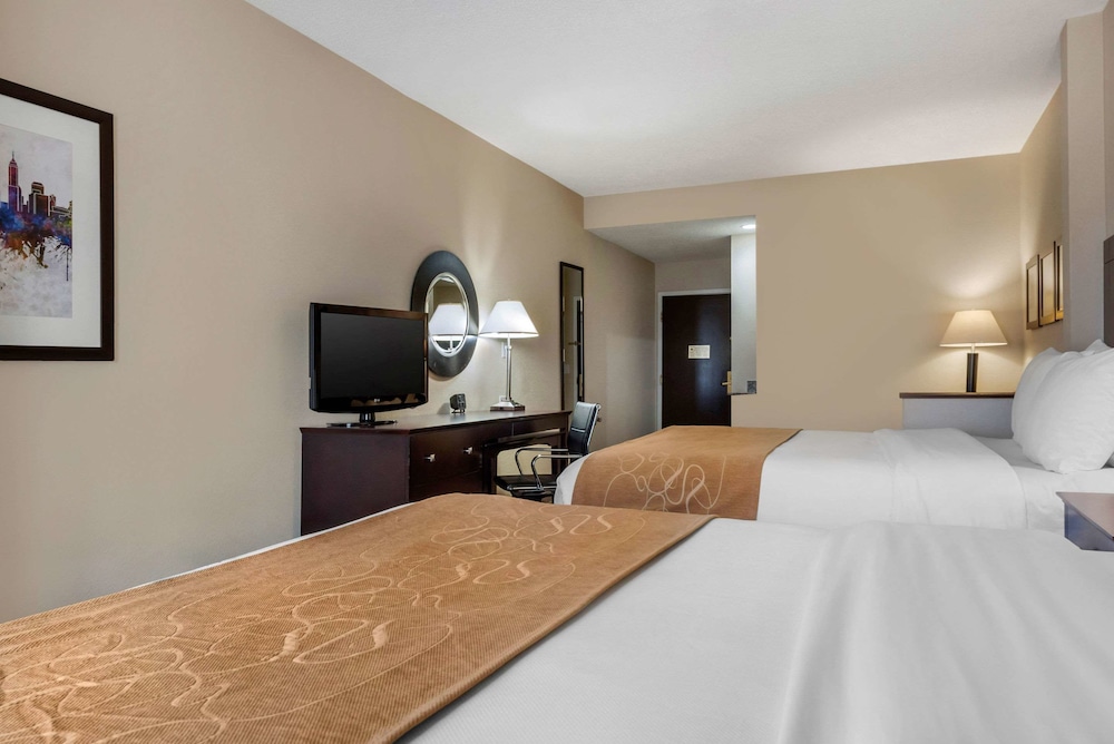 Comfort Suites Lafayette University Area - photo 22