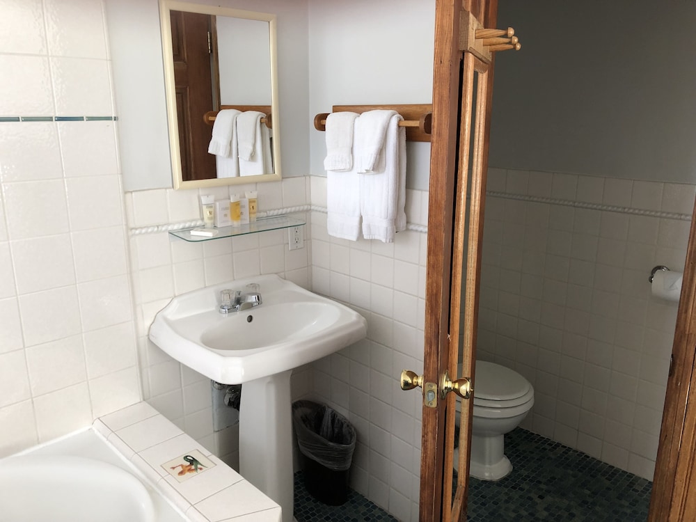 Seacrest Inn - photo 127