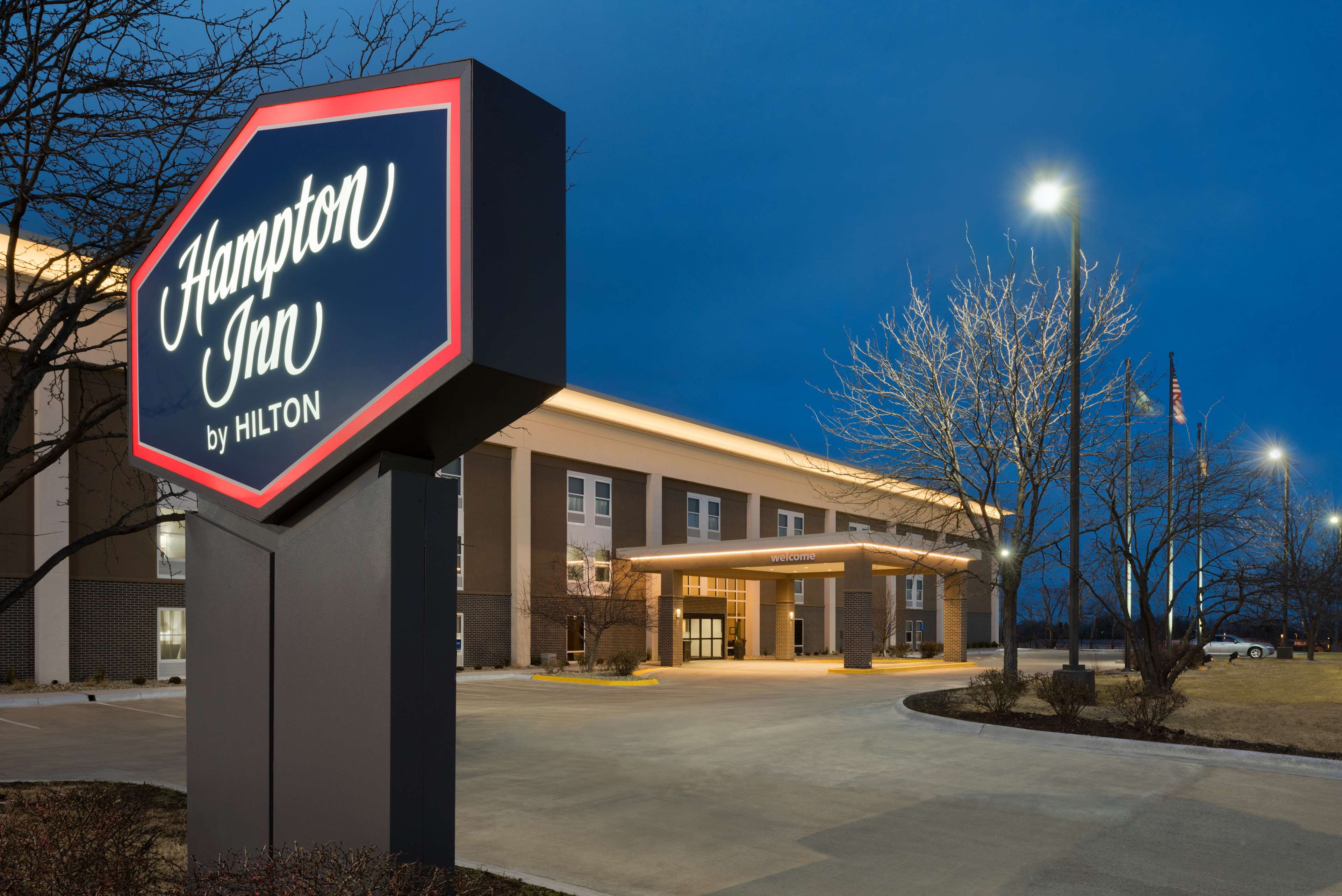 Hampton Inn Lawrence - photo 2