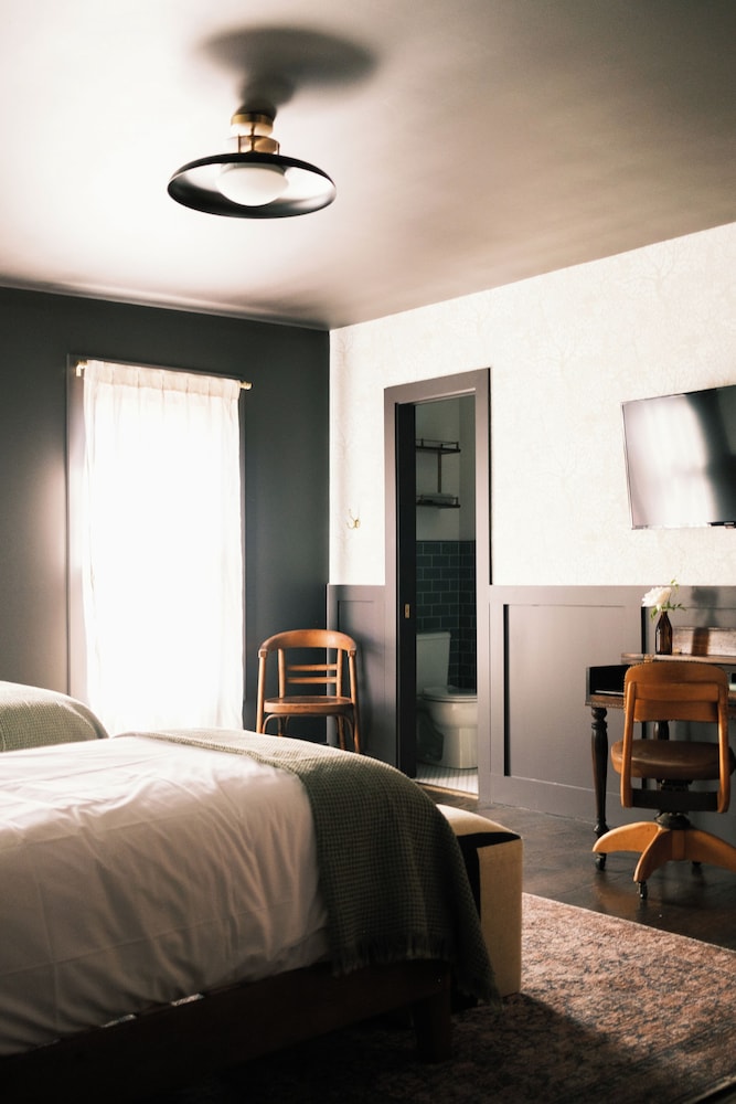 The Madison - photo 15