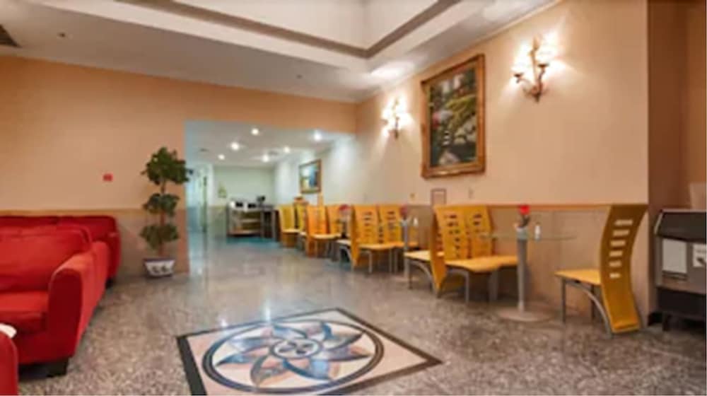 Flushing Hotel - photo 42