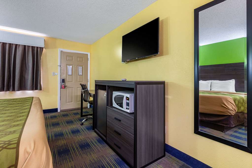 Econo Lodge Nashville near Percy Priest Lake - photo 13