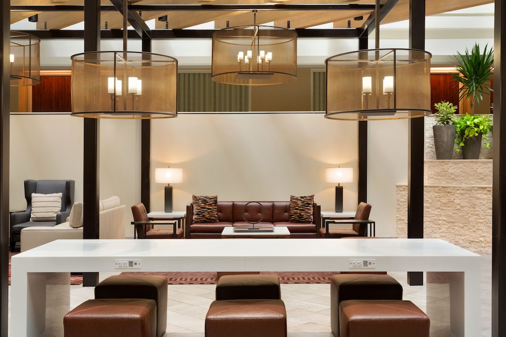 Embassy Suites by Hilton Austin Downtown South Congress - photo 12