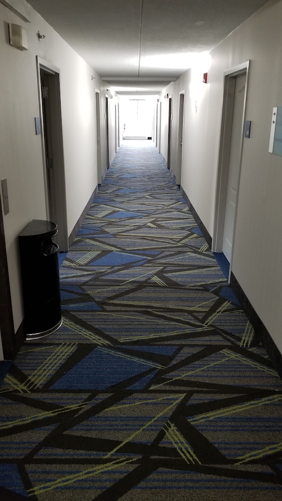 Holiday Inn Express Rochester Greece by IHG - photo 41