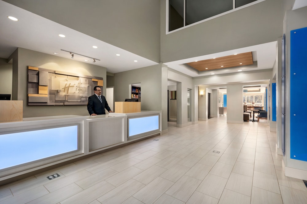 Holiday Inn Express & Suites Philadelphia Mt. Laurel by IHG - photo 3