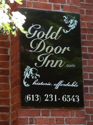Gold Door Inn in Ottawa, Canada