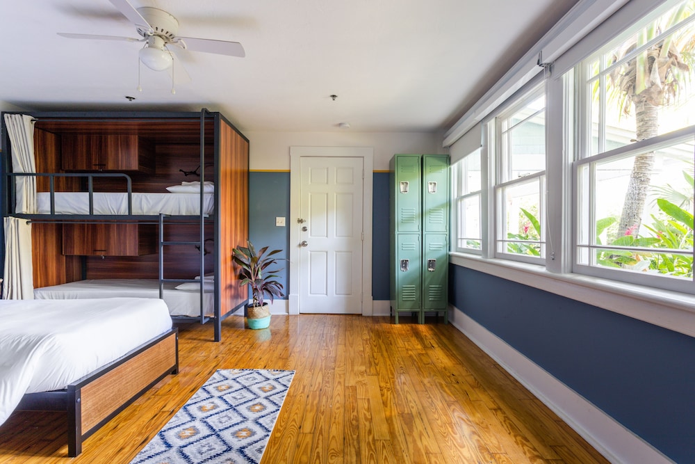 Miami River Inn by Renzzi - photo 6