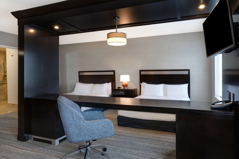 Hampton Inn & Suites Seattle Federal Way - photo 23