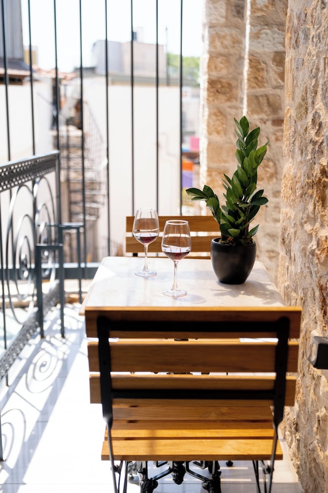 Ode Aristofanous Urban Boutique Hotel — Athens