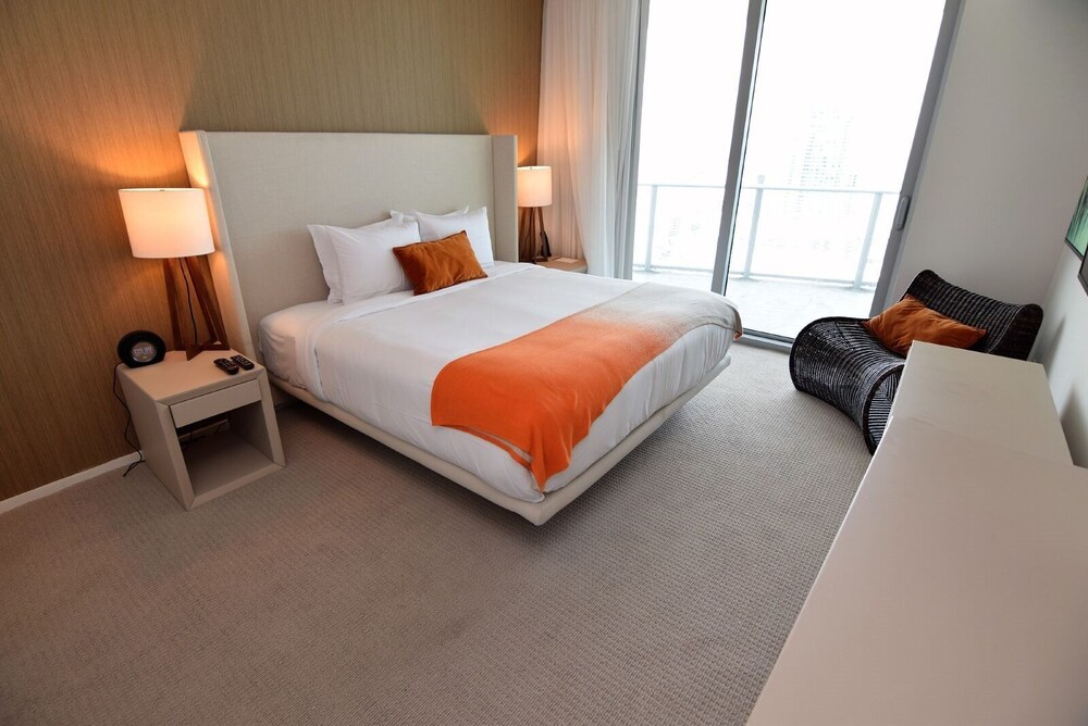 Hyde 3308 2 Beds 2 Baths Unit At The Hyde Beach Resort And Residences - photo 6