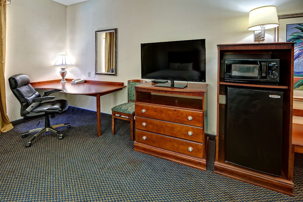 Hampton Inn Quincy - photo 10