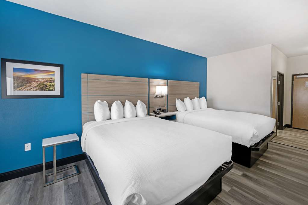 Best Western Plus Executive Residency Carlsbad Hotel - photo 33