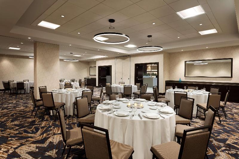 Embassy Suites by Hilton Chicago Lombard Oak Brook - photo 124
