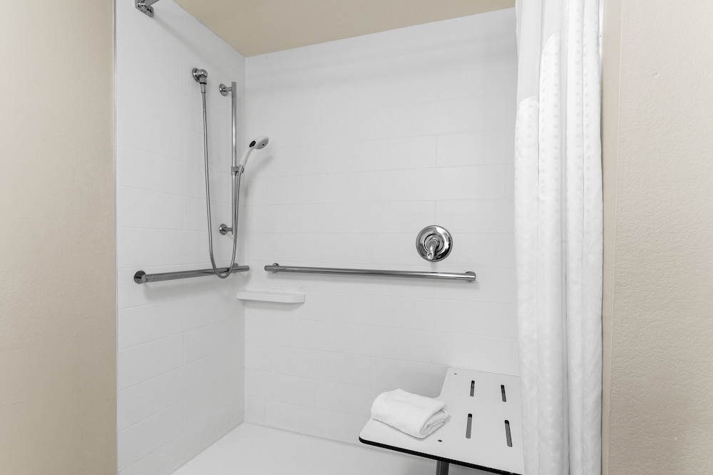 Holiday Inn Express Hilton Head Island by IHG - photo 22