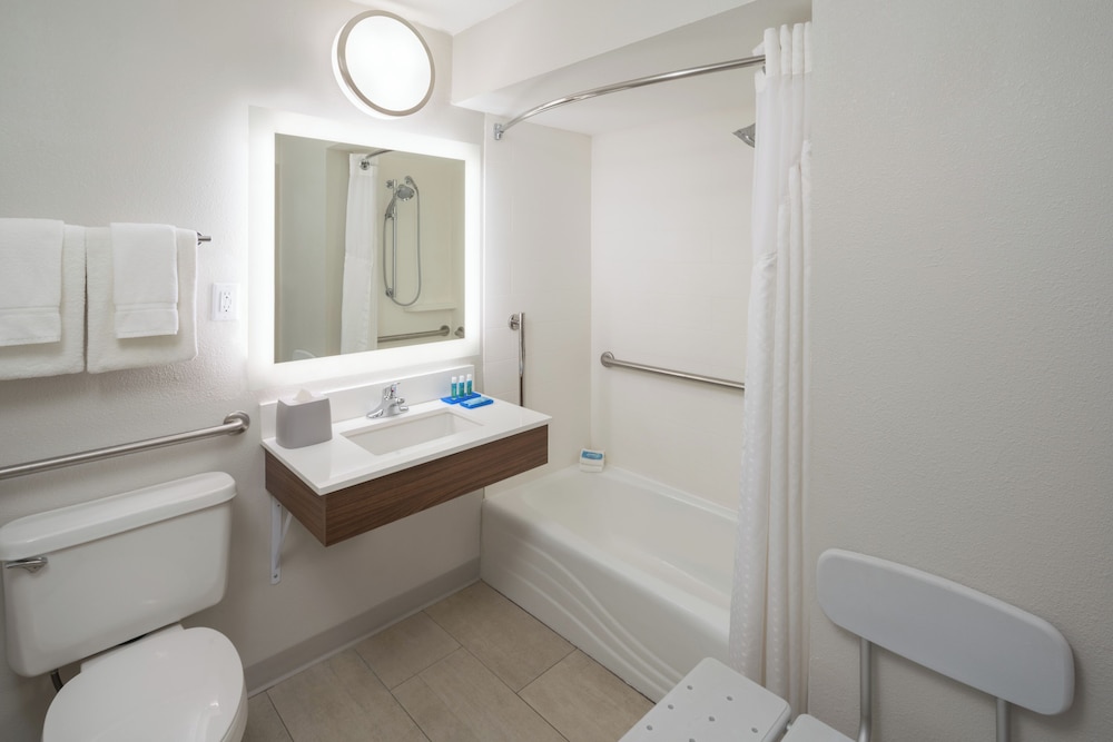 Holiday Inn Express Orlando International Airport by IHG - photo 7