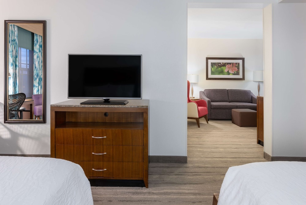 Hilton Garden Inn Roanoke - photo 18