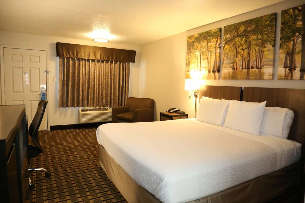 Days Inn by Wyndham Monroe LA - photo 19