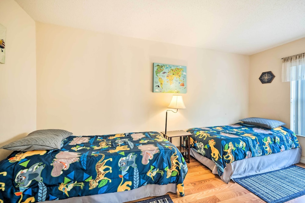 Kissimmee Resort Townhome w Pool 7 Mi to Disney - photo 2