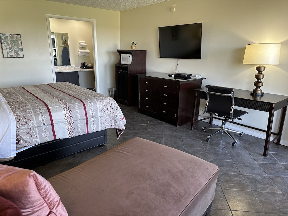 Geneva Wells Inn - photo 7