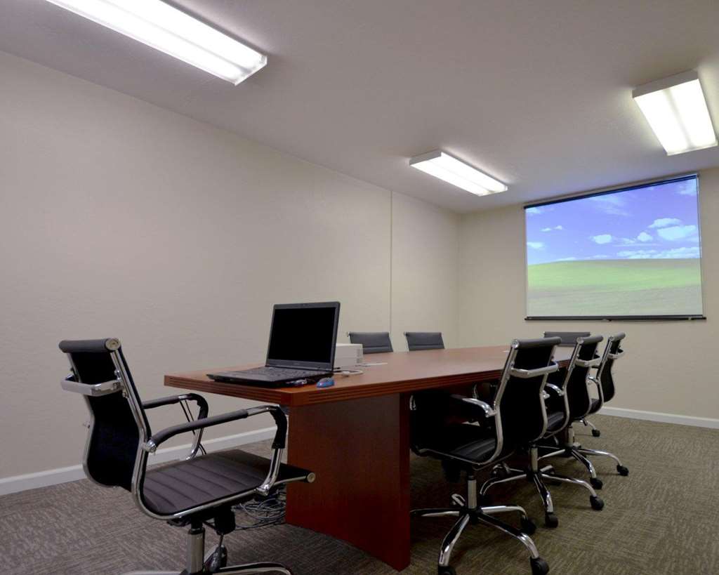 Suburban Studios Melbourne Airport - photo 26