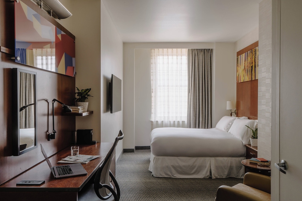 Club Quarters Hotel Rittenhouse Square Philadelphia - photo 18