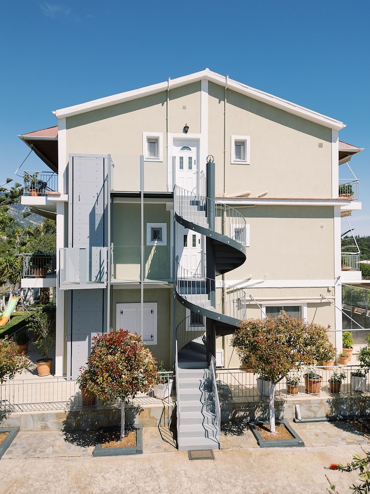 Siora Maria Studios - last minute hotel in Kefalonia
