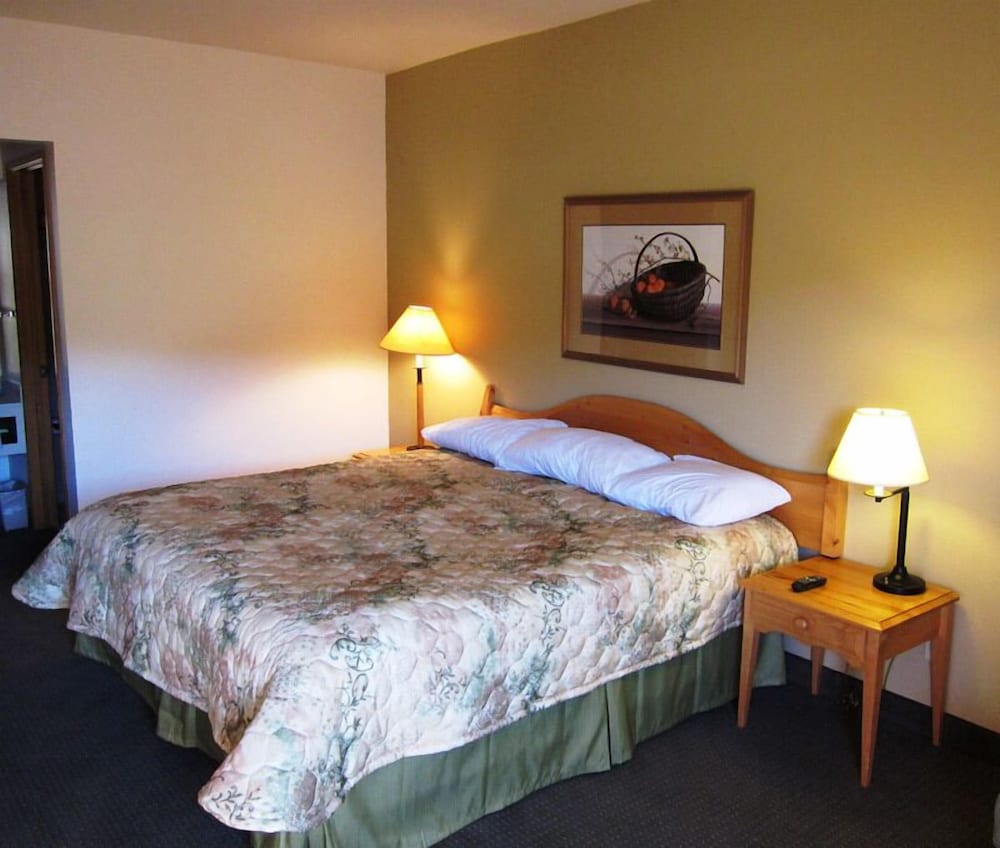 Fidalgo Country Inn - photo 10