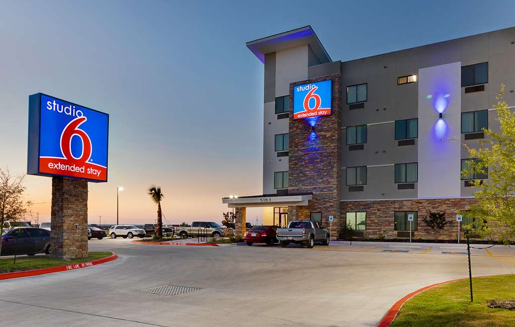 Studio 6 Buda TX - photo 3