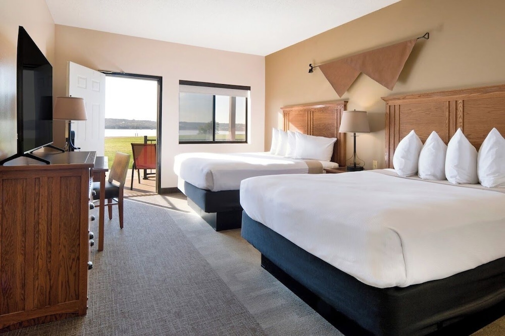 Cedar Shore Resort - photo 13