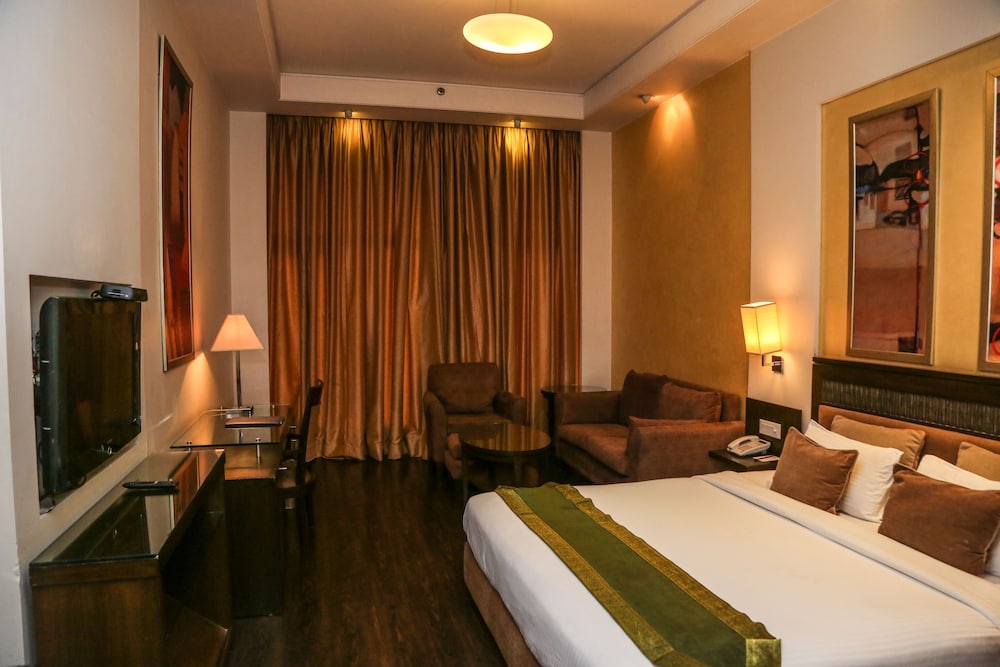 Hotel Western Court — hotel in Panchkula