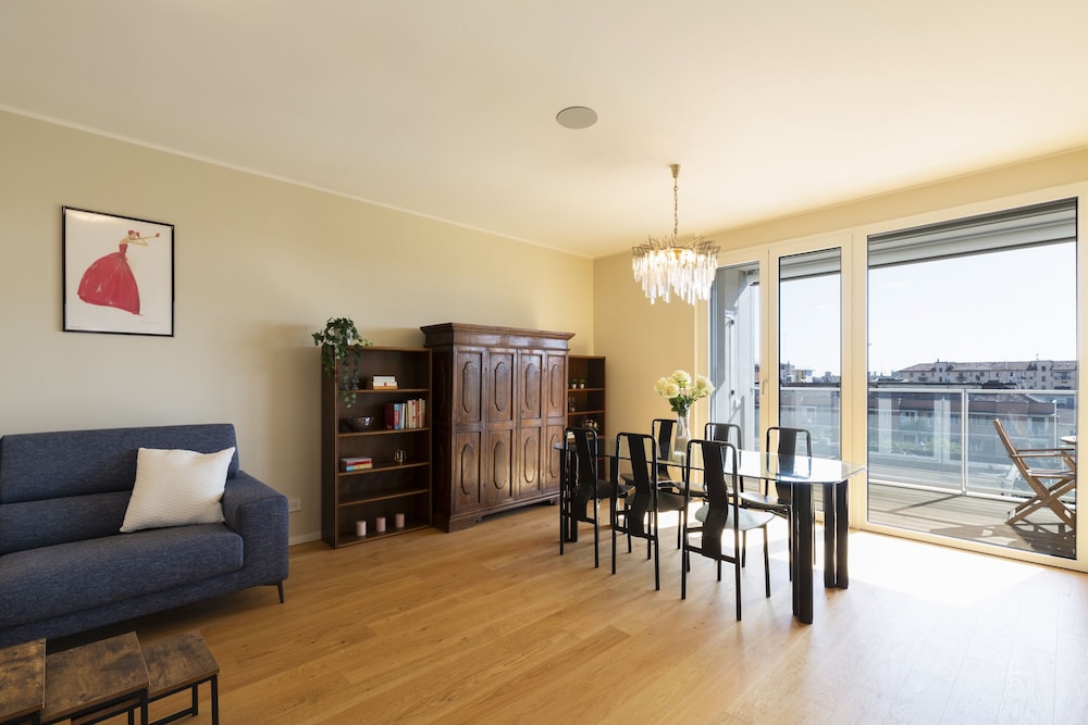 notaMI Torre Milano Luxury Apartment — 4-Star Luxury Hotel in Milan, Italy