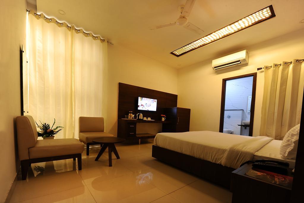 Hotel Pearl Inn & Suites — Amritsar — photo 4