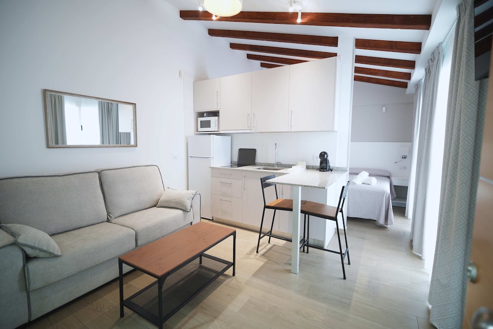 La Inmaculada Alojamientos - last minute hotel in Malaga