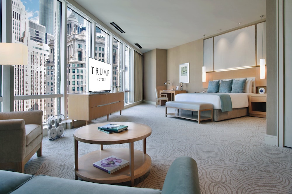 Trump International Hotel & Tower Chicago - photo 16