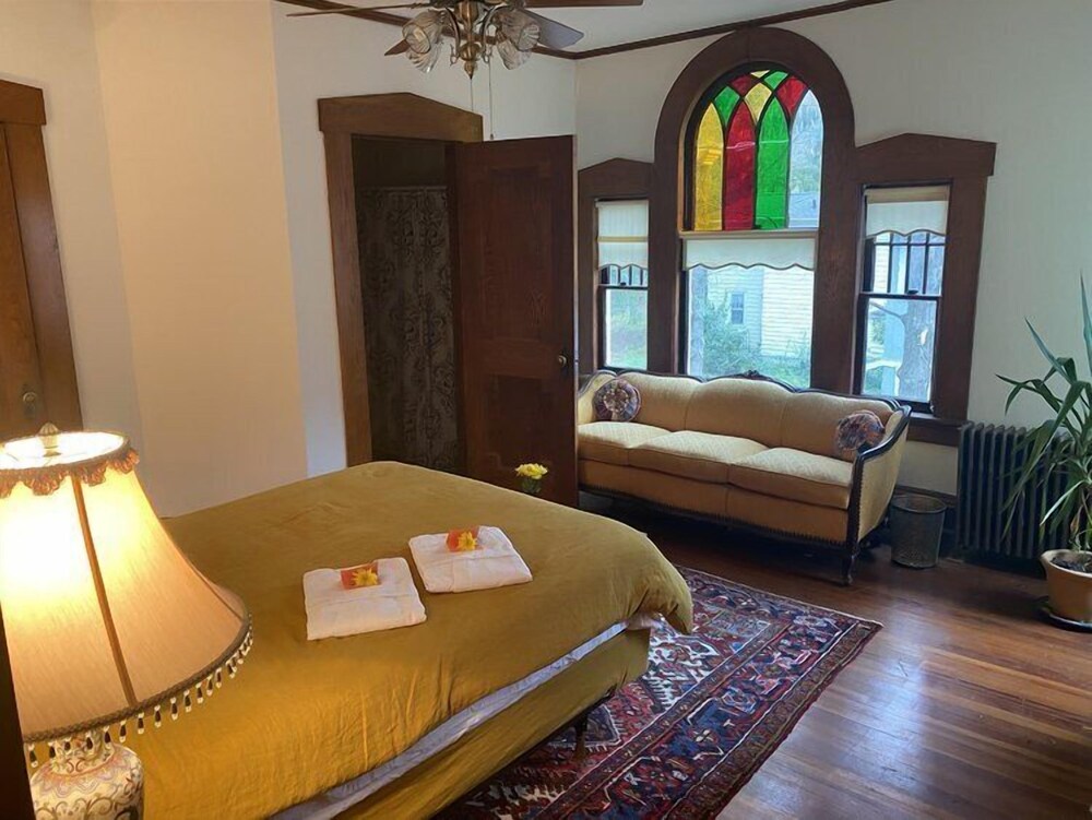 Arts Inn - photo 2