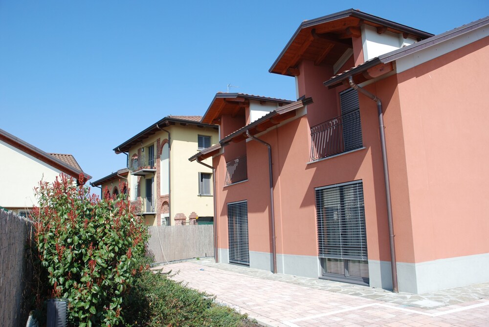 Eco Residence — 4-Star Luxury Hotel in Casale Monferrato, Italy