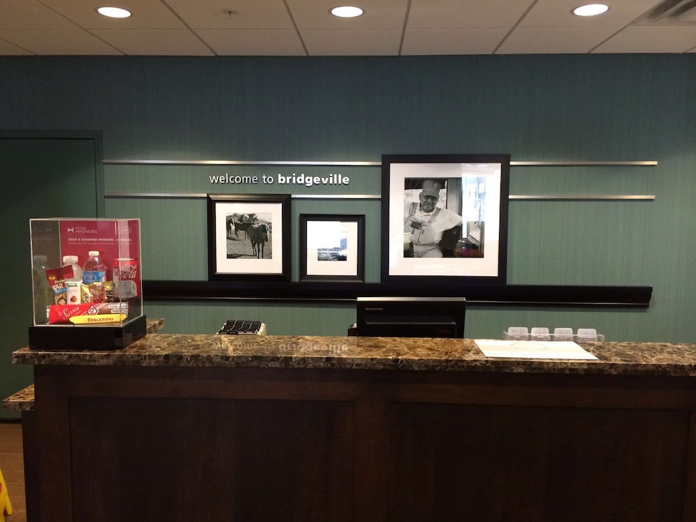 Hampton Inn Pittsburgh Bridgeville - photo 7
