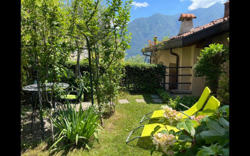 Glittering Lake View — hotel in Carate Urio