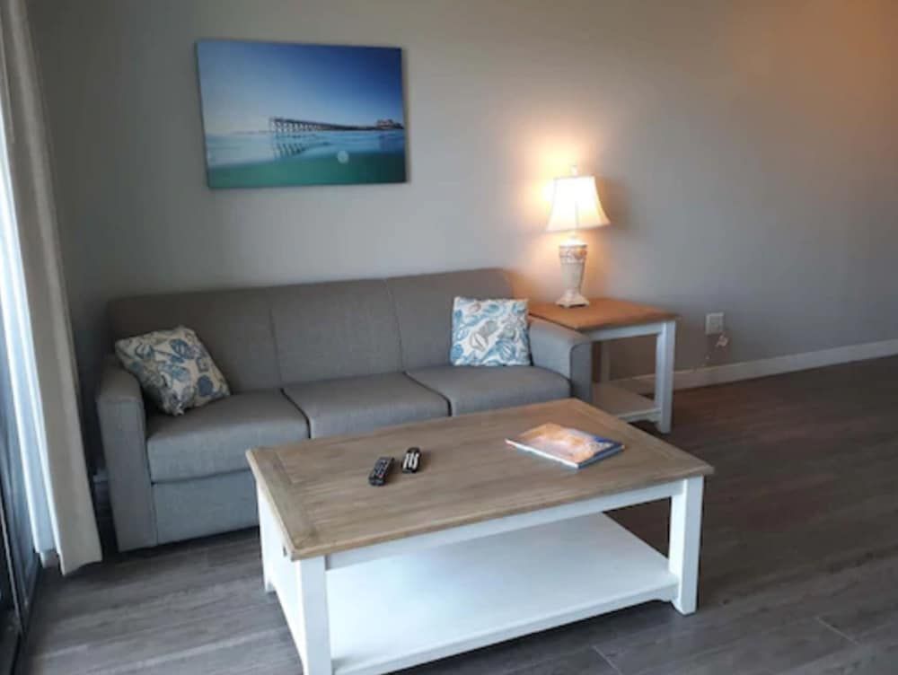 Surf Suites - photo 10