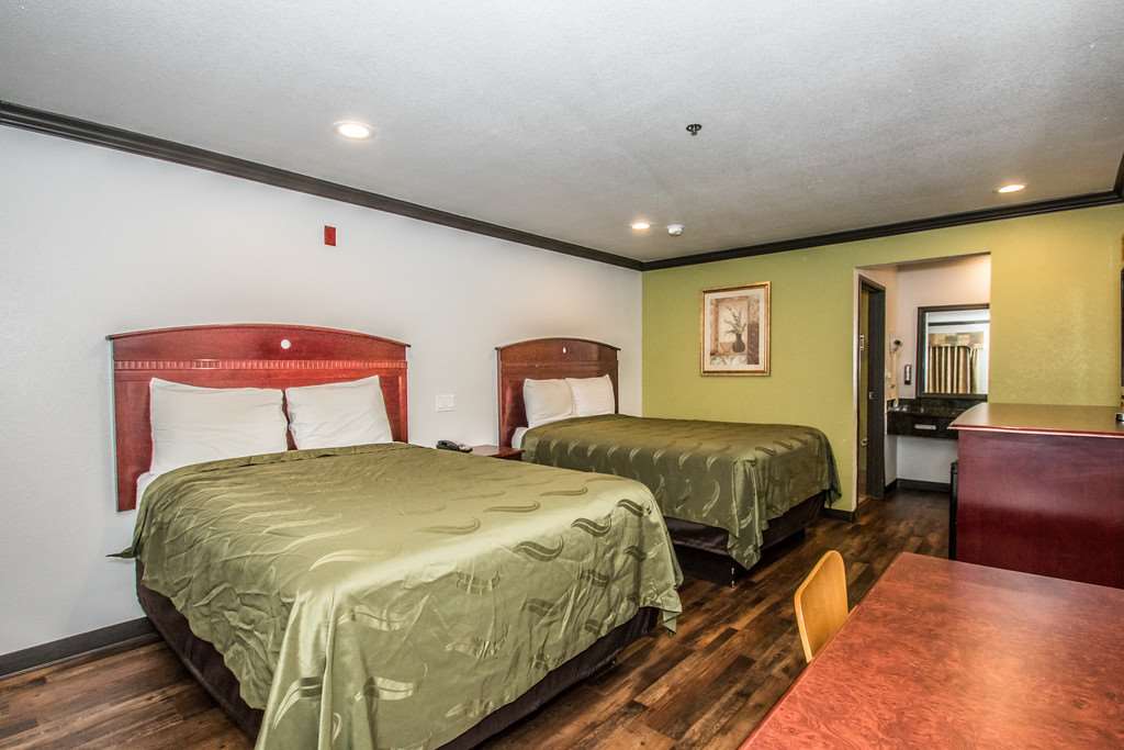 Americas Best Value Inn Ft. Worth - photo 21