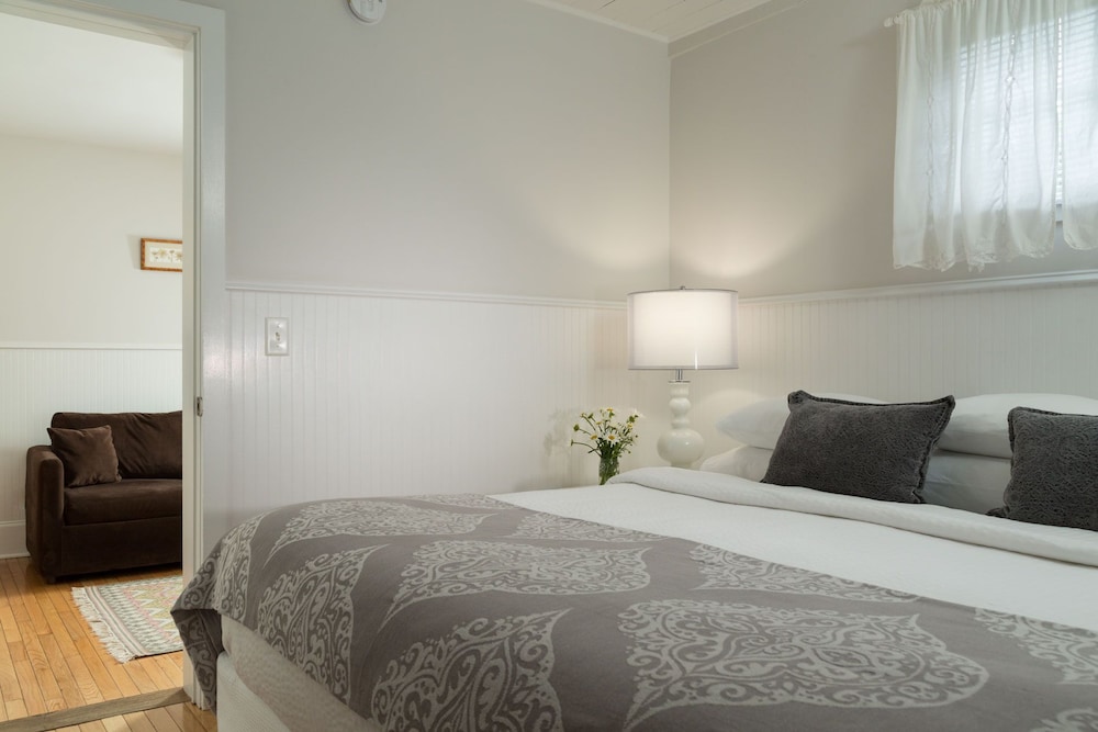 The Woodstock Inn on the Millstream - photo 38