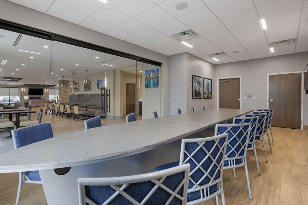 Comfort Inn & Suites Jacksonville Orange Park Near Naval Air Station - photo 25